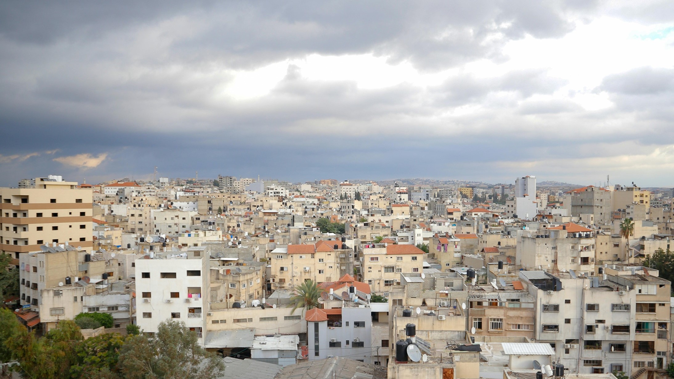 Positionality, Case Selection, and Fieldwork: Studying Palestine as a Non-Palestinian Researcher